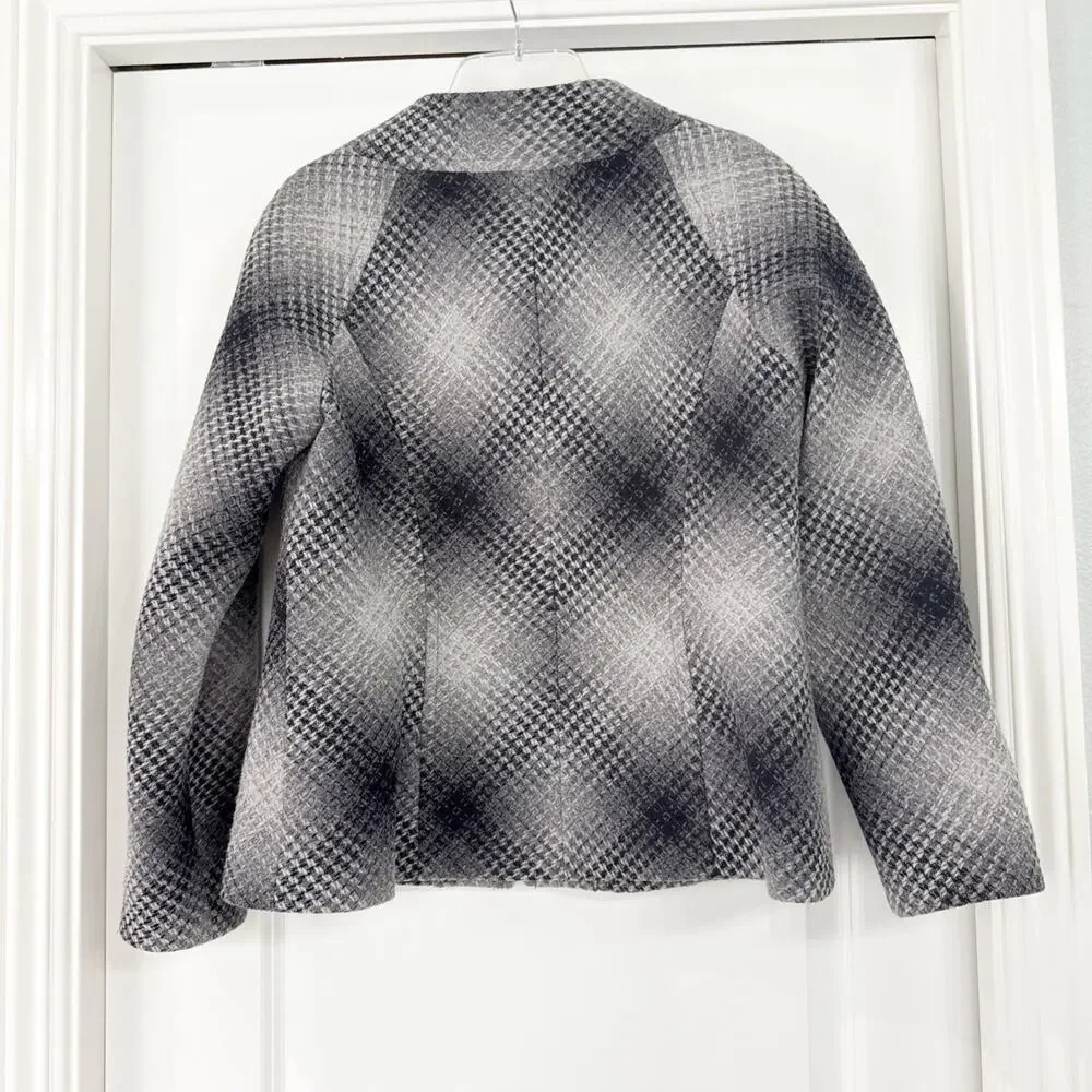 Pendleton Blazer Jacket Coat Virgin Lambs Wool Pockets Ladylike Classic Size 10